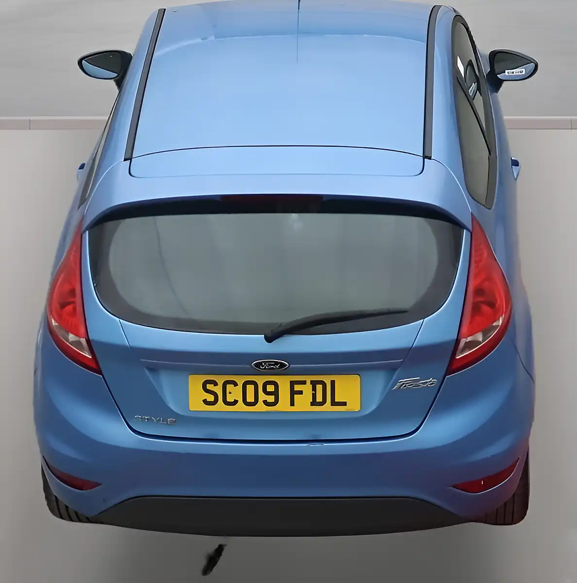 Used 2009 Ford Fiesta Style Blue - Interior and Exterior details 9