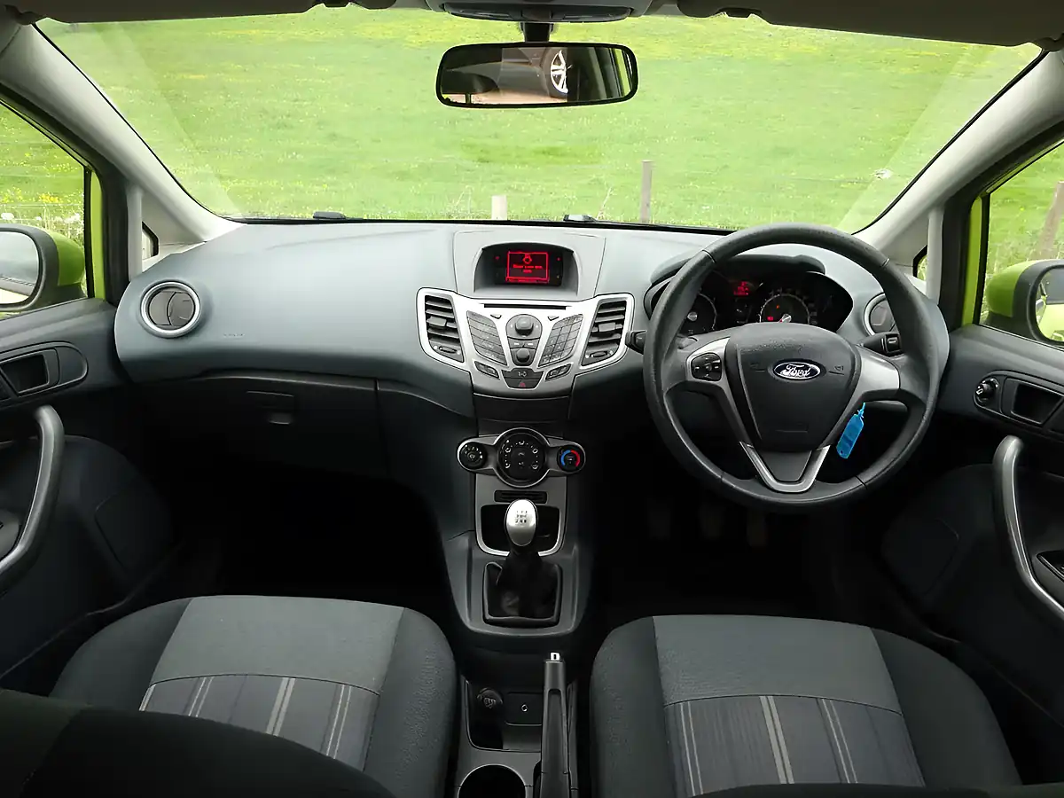 Used 2009 Ford Fiesta Style + Green - Interior and Exterior details 16