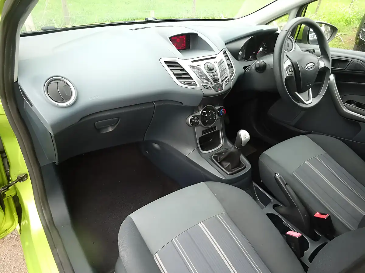 Used 2009 Ford Fiesta Style + Green - Interior and Exterior details 18