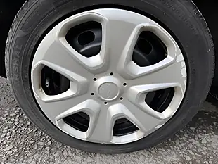 Used 2009 Ford Fiesta Style Plus Black - Interior and Exterior details 11