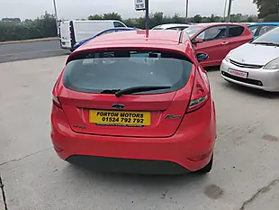 Used 2009 Ford Fiesta Style Red - Interior and Exterior details 10