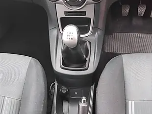 Used 2009 Ford Fiesta Style Red - Interior and Exterior details 15