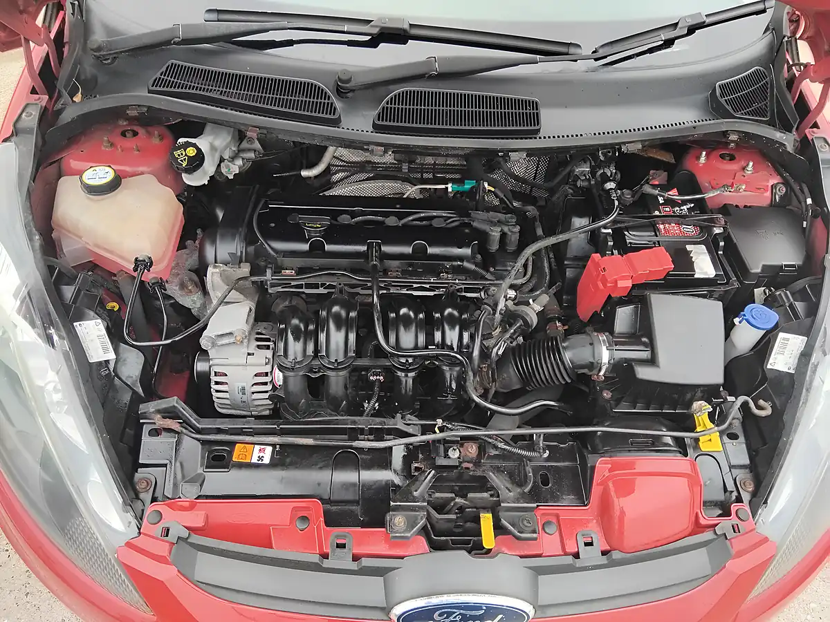 Used 2009 Ford Fiesta Style Red - Interior and Exterior details 20