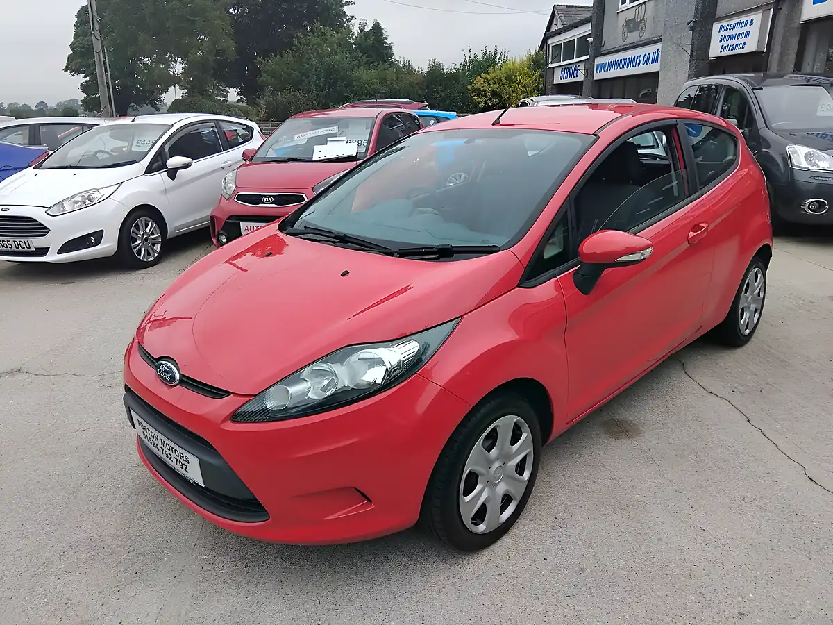 Used 2009 Ford Fiesta Style Red - Interior and Exterior details 3