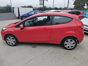 Used 2009 Ford Fiesta Style Red - Interior and Exterior details 4