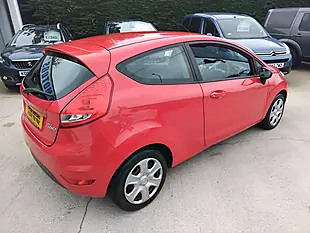 Used 2009 Ford Fiesta Style Red - Interior and Exterior details 7