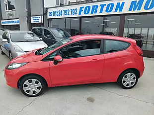 Used 2009 Ford Fiesta Style Red - Interior and Exterior details 9