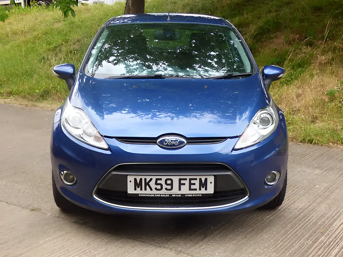 Used 2009 Ford Fiesta Titanium Blue - Interior and Exterior details 7