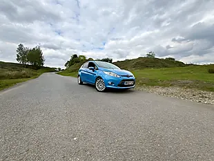 Used 2009 Ford Fiesta Titanium Blue - Interior and Exterior details 11
