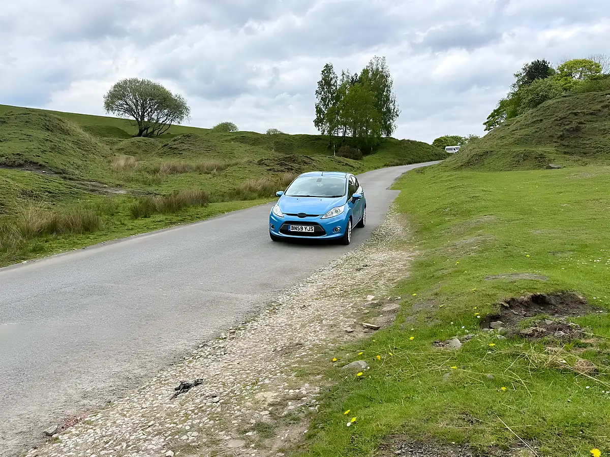 Used 2009 Ford Fiesta Titanium Blue - Interior and Exterior details 3
