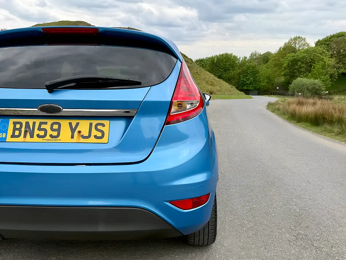 Used 2009 Ford Fiesta Titanium Blue - Interior and Exterior details 7