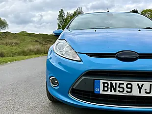 Used 2009 Ford Fiesta Titanium Blue - Interior and Exterior details 9