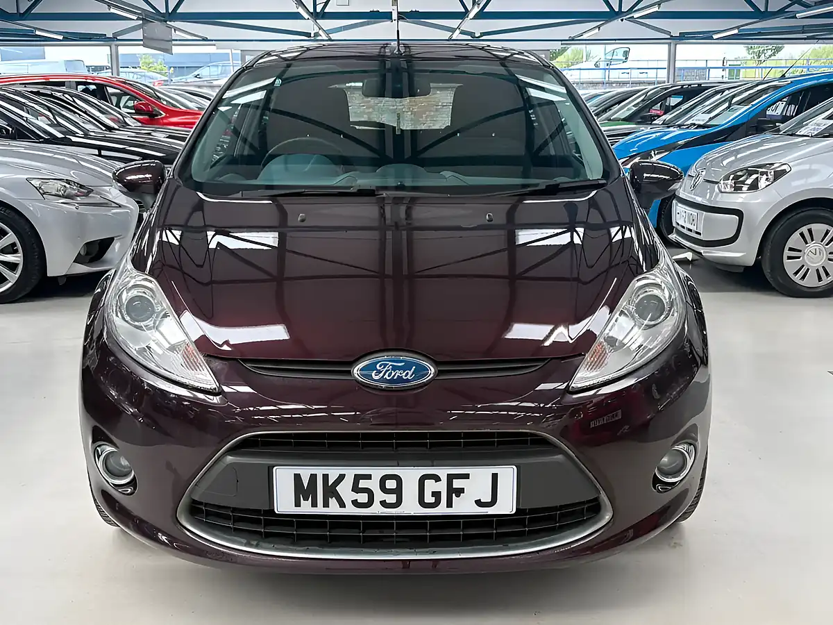 Used 2009 Ford Fiesta Titanium Red - Interior and Exterior details 4