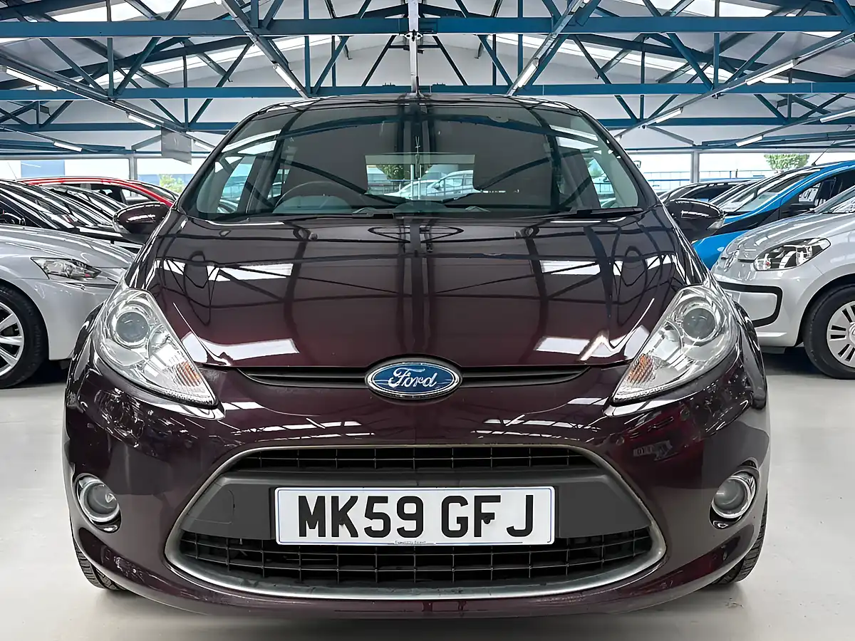 Used 2009 Ford Fiesta Titanium Red - Interior and Exterior details 5
