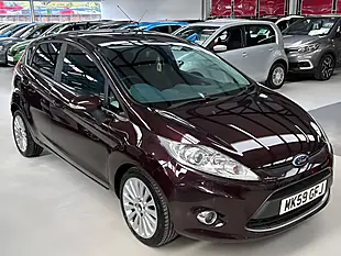 Used 2009 Ford Fiesta Titanium Red - Interior and Exterior details 6