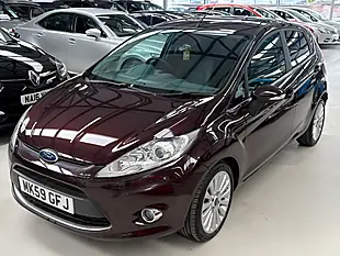 Used 2009 Ford Fiesta Titanium Red - Interior and Exterior details 8