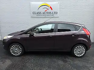 Used 2009 Ford Fiesta Titanium Red - Interior and Exterior details 8