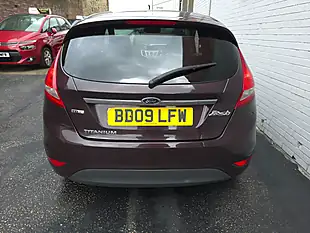Used 2009 Ford Fiesta Titanium Red - Interior and Exterior details 9