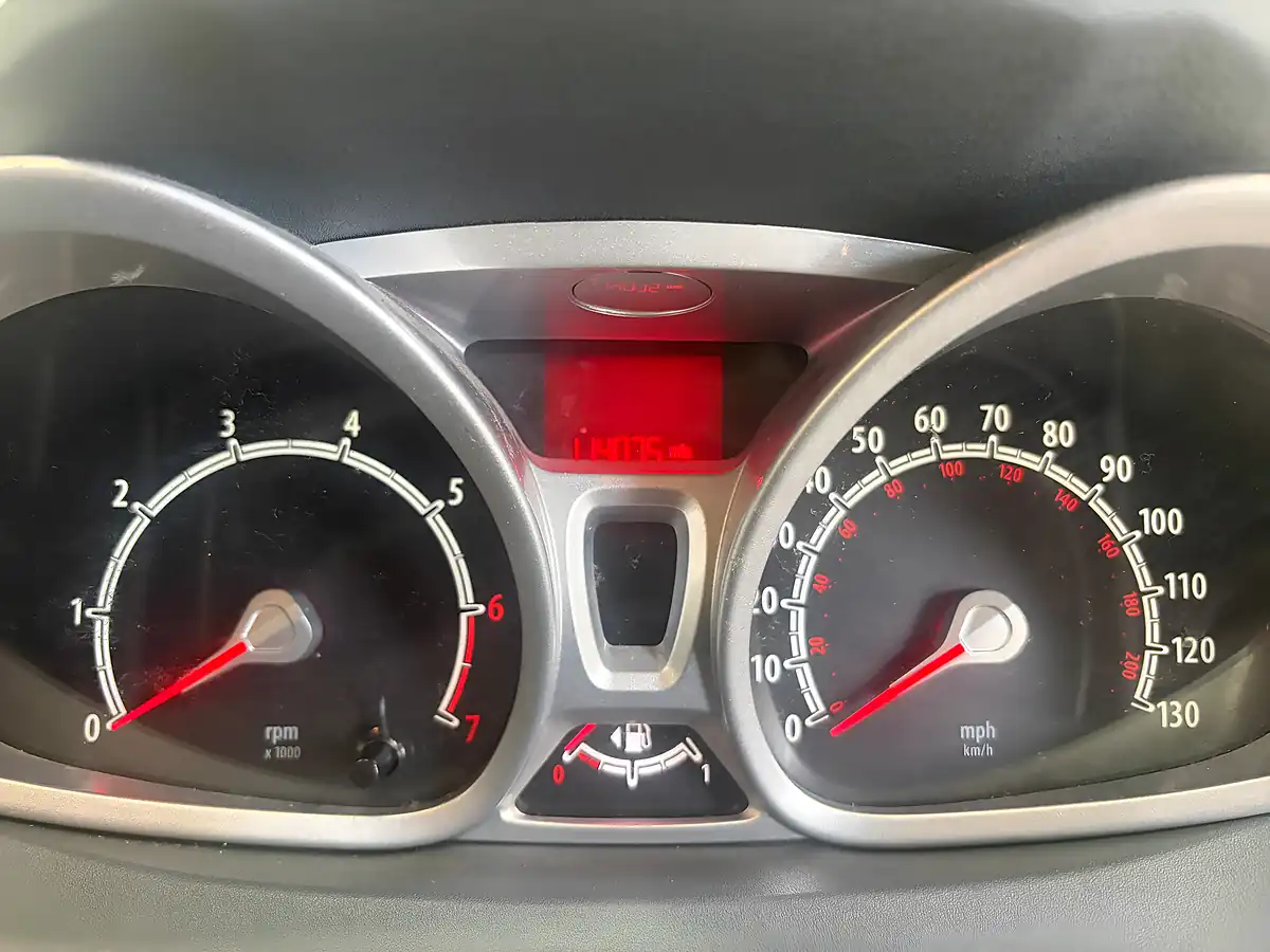 Used 2009 Ford Fiesta Zetec Black - Interior and Exterior details 19
