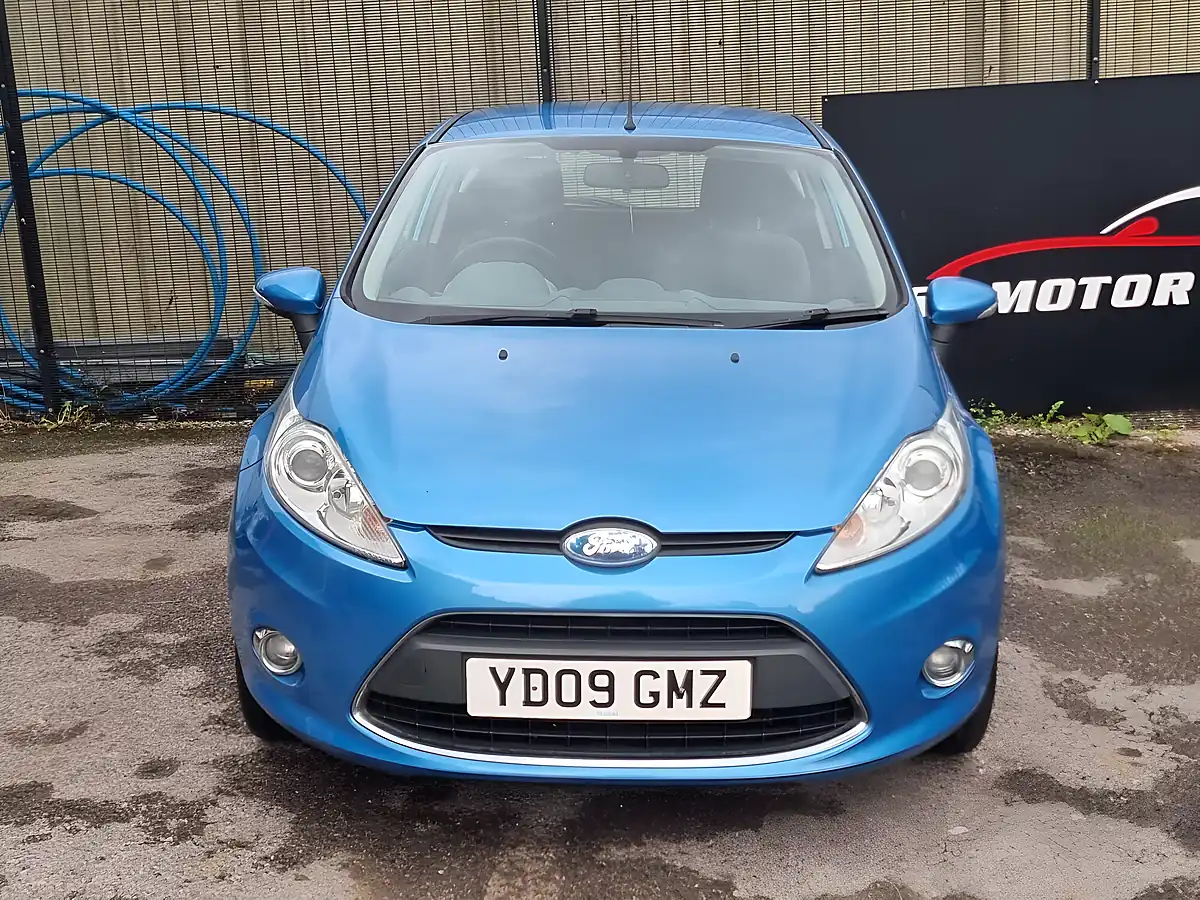 Used 2009 Ford Fiesta Zetec Blue - Interior and Exterior details 2