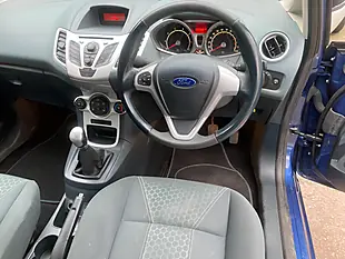 Used 2009 Ford Fiesta Zetec Blue - Interior and Exterior details 20