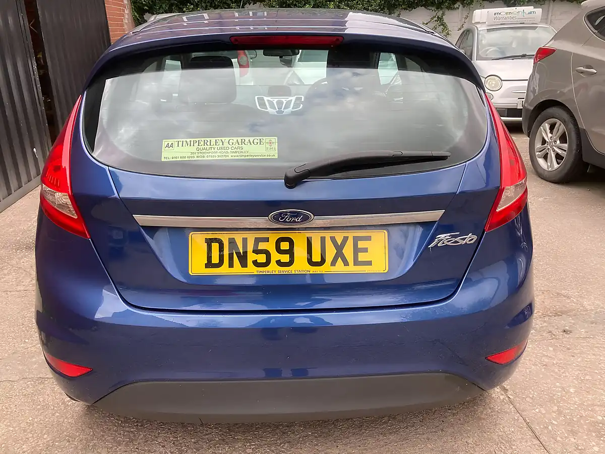 Used 2009 Ford Fiesta Zetec Blue - Interior and Exterior details 5