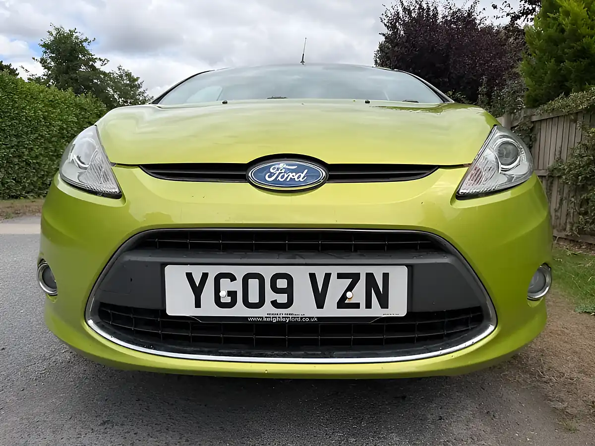Used 2009 Ford Fiesta Zetec Green - Interior and Exterior details 2