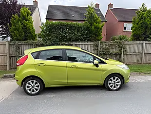 Used 2009 Ford Fiesta Zetec Green - Interior and Exterior details 4