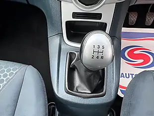Used 2009 Ford Fiesta Zetec Moondust Silver - Interior and Exterior details 16
