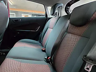 Used 2009 Ford Fiesta Zetec Red - Interior and Exterior details 10