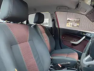 Used 2009 Ford Fiesta Zetec Red - Interior and Exterior details 13