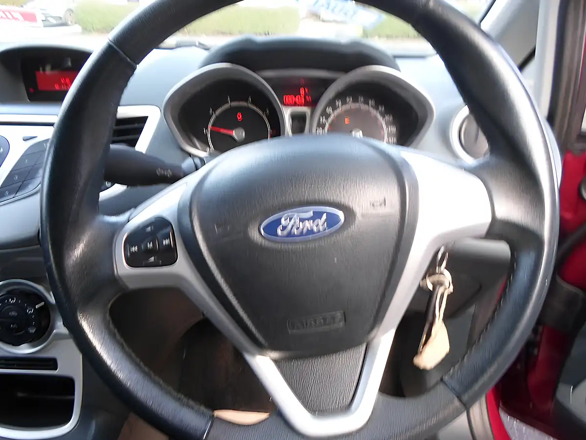 Used 2009 Ford Fiesta Zetec Ruby Red - Interior and Exterior details 4