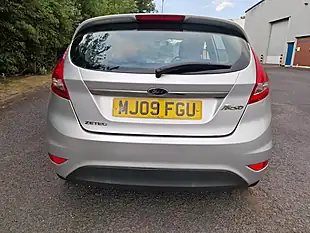 Used 2009 Ford Fiesta Zetec Silver - Interior and Exterior details 5