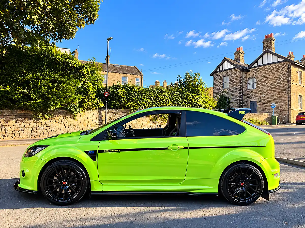 Used 2009 Ford Focus RS Ultimate Green - Interior and Exterior details 7