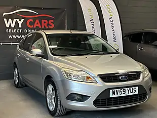 Used 2009 Ford Focus Style Silver - Interior and Exterior details 4