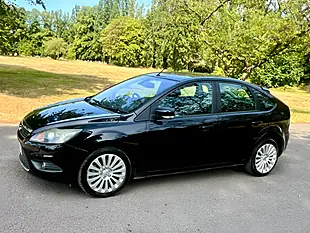 Used 2009 Ford Focus Titanium Black - Interior and Exterior details 17