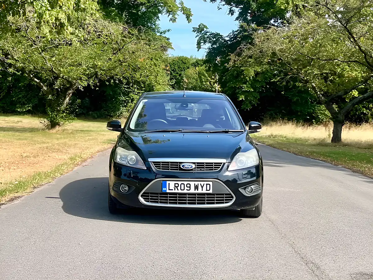 Used 2009 Ford Focus Titanium Black - Interior and Exterior details 20