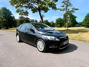 Used 2009 Ford Focus Titanium Black - Interior and Exterior details 8