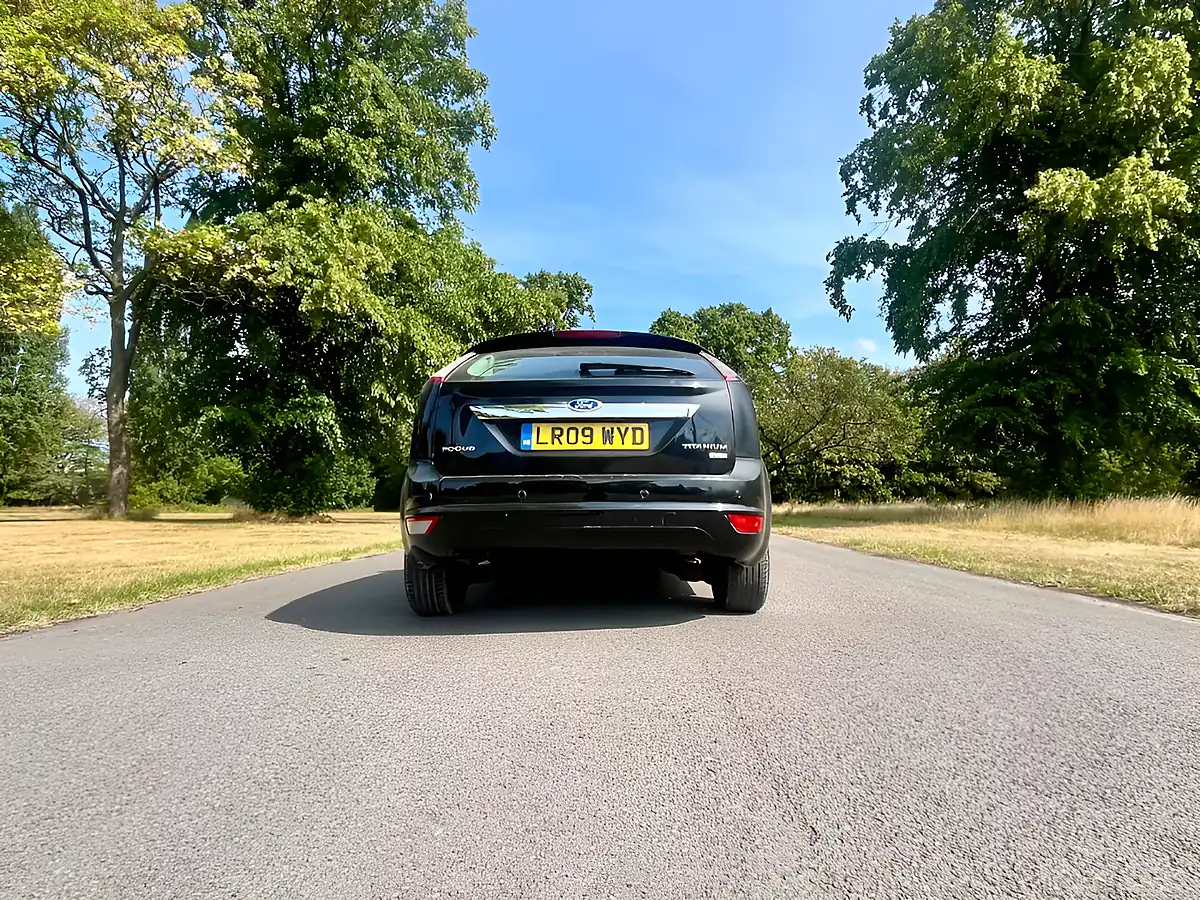 Used 2009 Ford Focus Titanium Black - Interior and Exterior details 9