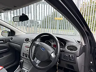 Used 2009 Ford Focus Zetec Black - Interior and Exterior details 4