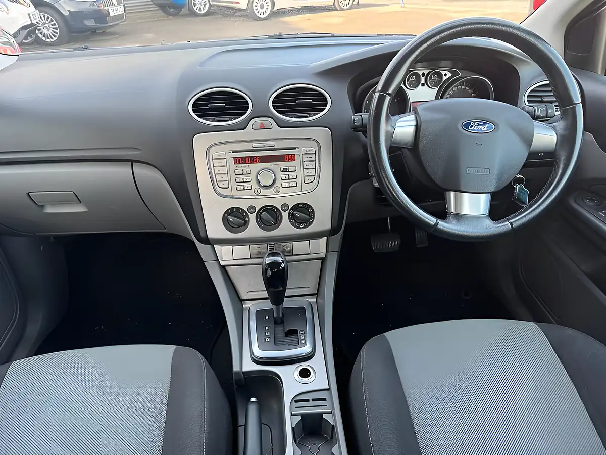 Used 2009 Ford Focus Zetec Magnum Grey - Interior and Exterior details 6