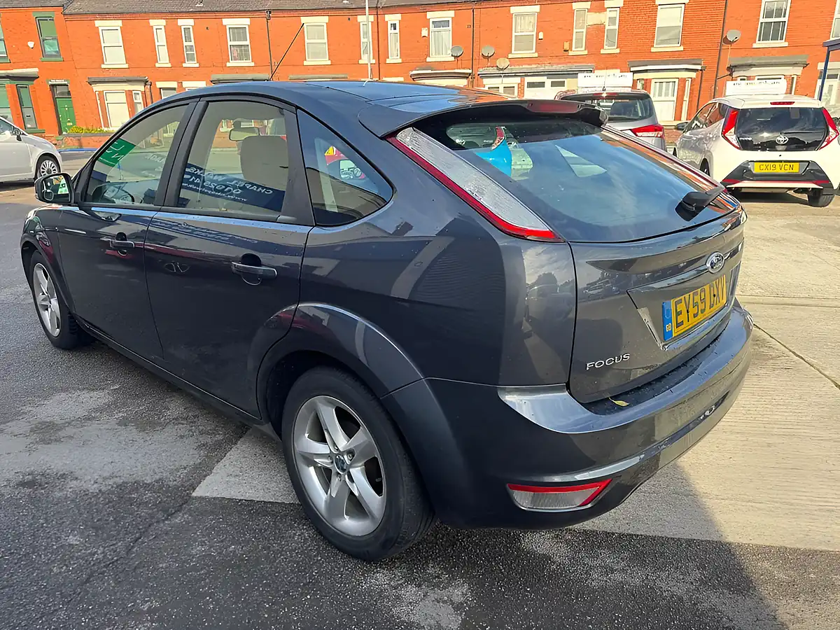 Used 2009 Ford Focus Zetec Magnum Grey - Interior and Exterior details 7