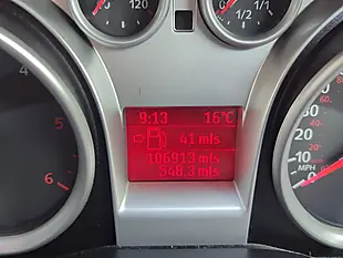 Used 2009 Ford Focus Zetec S Blue - Interior and Exterior details 14
