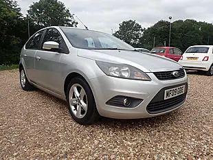 Used 2009 Ford Focus Zetec Silver - Interior and Exterior details 2
