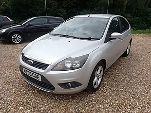 Used 2009 Ford Focus Zetec Silver - Interior and Exterior details 3