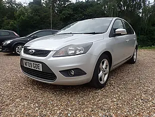 Used 2009 Ford Focus Zetec Silver - Interior and Exterior details 4