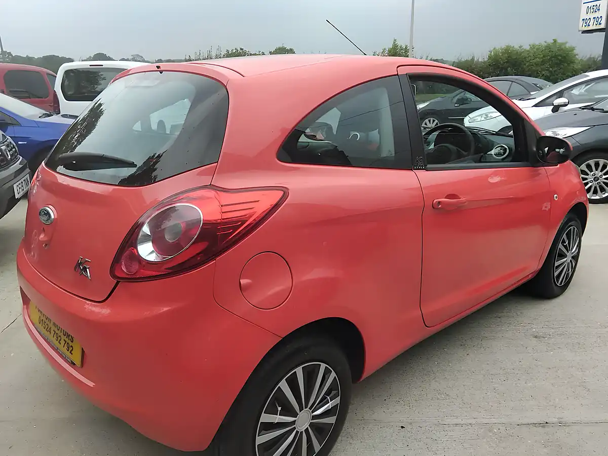 Used 2009 Ford Ka Style Red - Interior and Exterior details 11