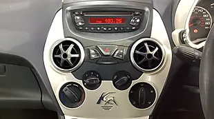 Used 2009 Ford Ka Zetec Silver - Interior and Exterior details 16