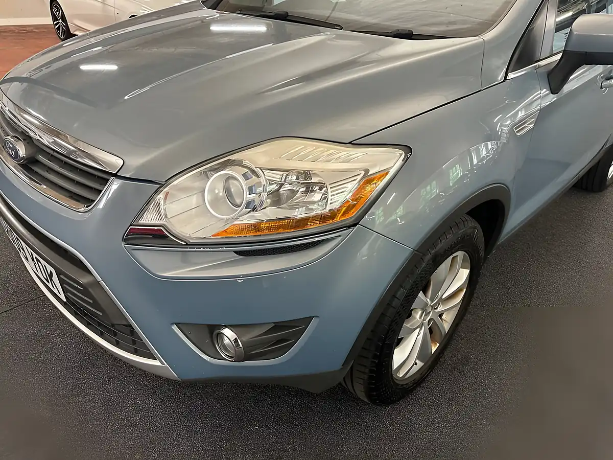 Used 2009 Ford Kuga Titanium Blue - Interior and Exterior details 12