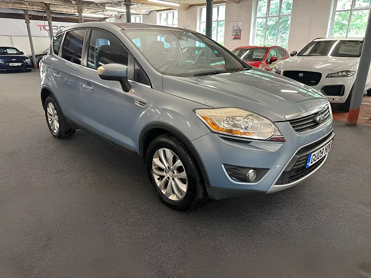 Used 2009 Ford Kuga Titanium Blue - Interior and Exterior details 4